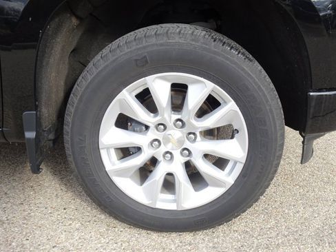 Certified 2022 Chevrolet Silverado 1500 Custom image 27