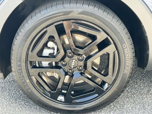 Used 2024 Kia Telluride SX Prestige X-Line AWD/4WD image 9