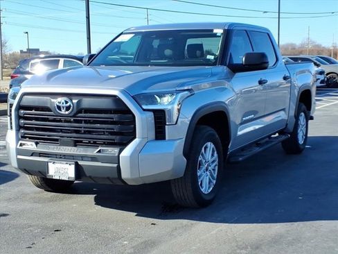 Used 2024 Toyota Tundra SR5 image 2