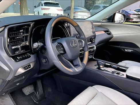 Used 2023 Lexus RX 350 FWD image 14