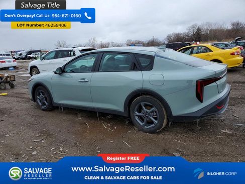 Used 2025 Kia K4 FWD image 3