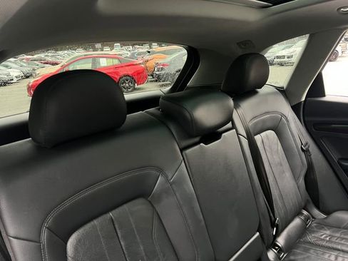 Used 2019 Audi Q5 2.0T Premium w/ Convenience Package image 30