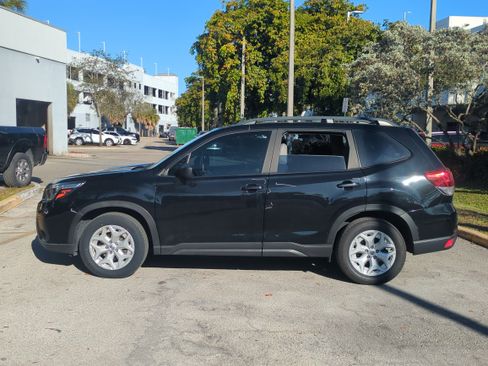 Used 2020 Subaru Forester w/ Popular Package #1 image 7