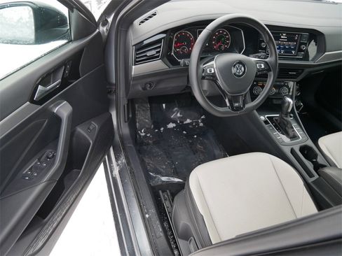 Used 2020 Volkswagen Jetta R-Line w/ R-Line Cold Weather Package image 16