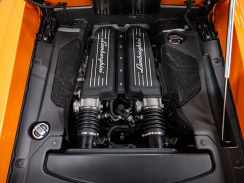 Used 2012 Lamborghini Gallardo LP 550-2 Bicolore RWD image 20