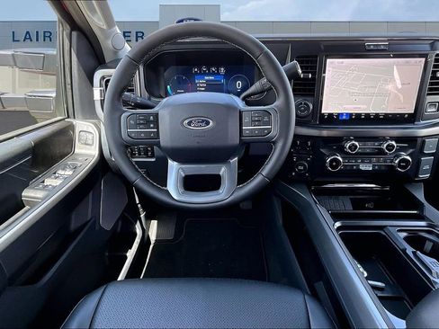 New 2026 Ford F250 Lariat w/ Lariat Premium Package AWD/4WD image 17