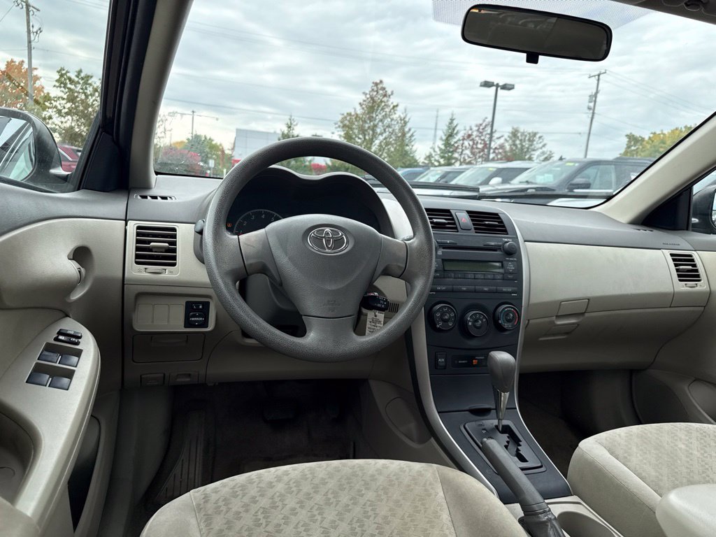 Used 2009 Toyota Corolla LE FWD image 10