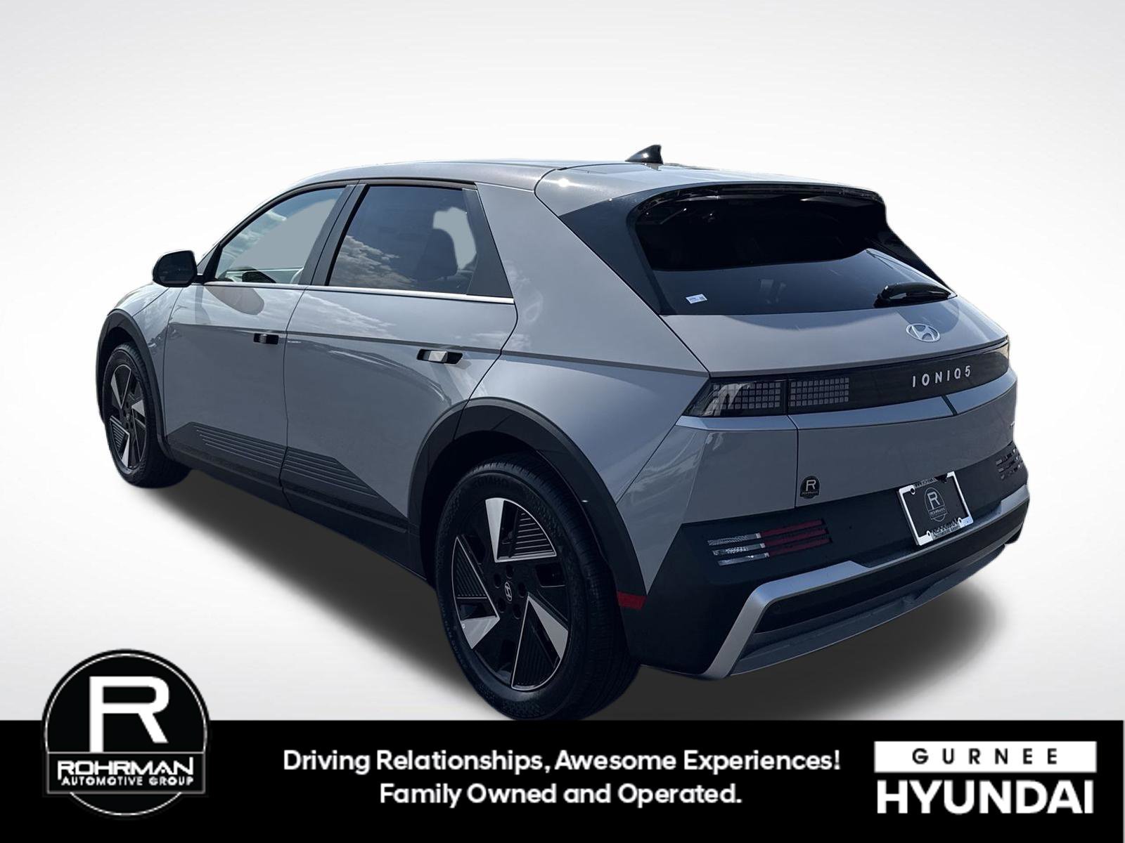 New 2026 Hyundai Ioniq 5 SE AWD/4WD image 6