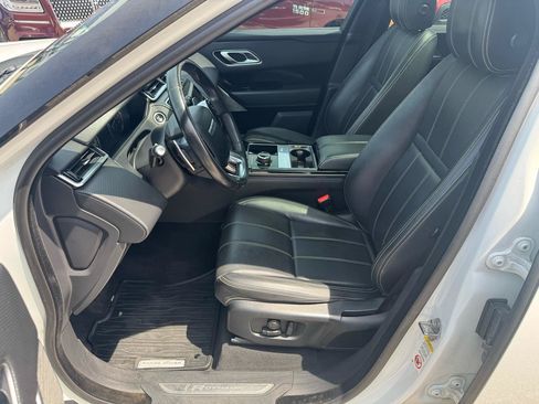 Used 2020 Land Rover Range Rover Velar R-Dynamic S AWD/4WD image 13