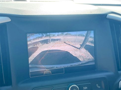 Certified 2024 GMC Terrain SLE w/ Driver Convenience Package image 13