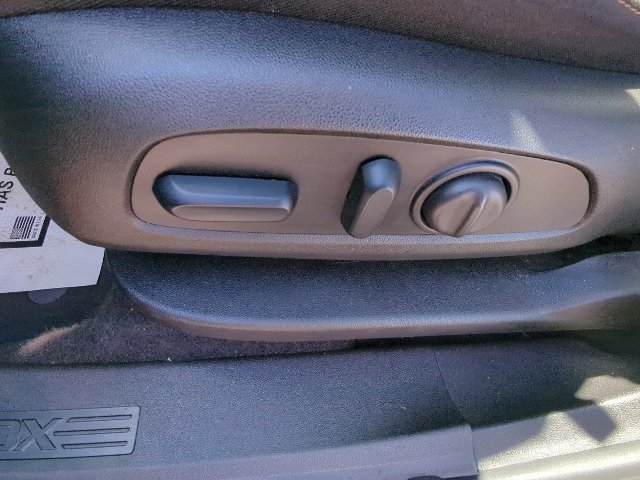 Used 2024 Chevrolet Equinox LT AWD/4WD image 11