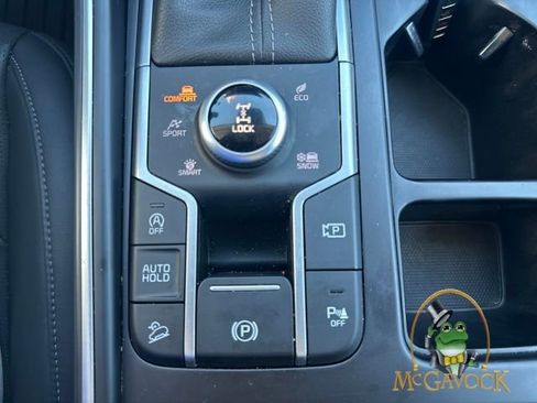 Used 2021 Kia Sorento EX image 16