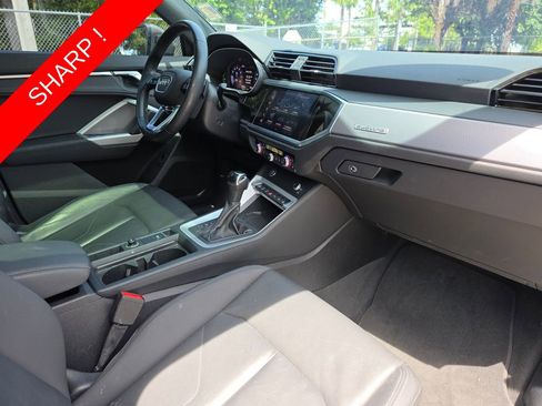 Used 2021 Audi Q3 2.0T Premium Plus w/ Premium Plus Package AWD/4WD image 13