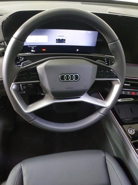 Used 2026 Audi Q3 quattro 2.0T AWD/4WD image 9