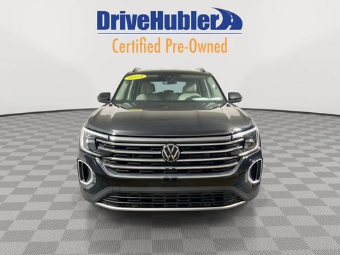 Used 2024 Volkswagen Atlas SE image 3