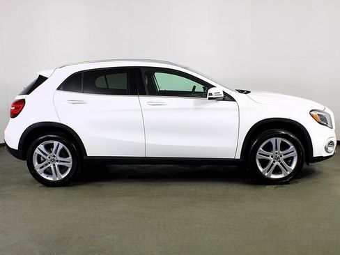 Used 2020 Mercedes-Benz GLA 250 4MATIC image 8