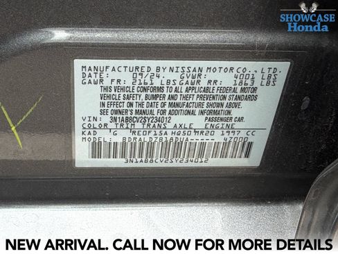 Used 2025 Nissan Sentra SV FWD image 13