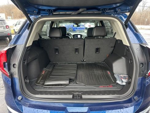 Used 2023 GMC Terrain Denali image 33