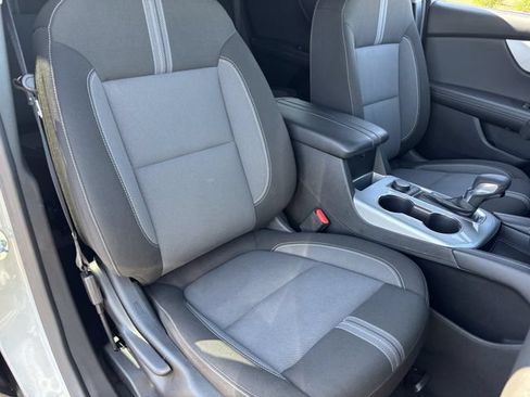 Used 2025 Chevrolet Blazer LT FWD image 10