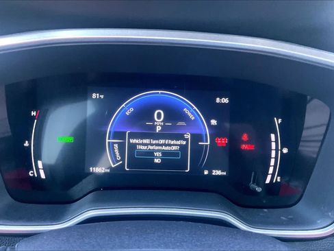Used 2025 Toyota Corolla Cross AWD Hybrid image 26