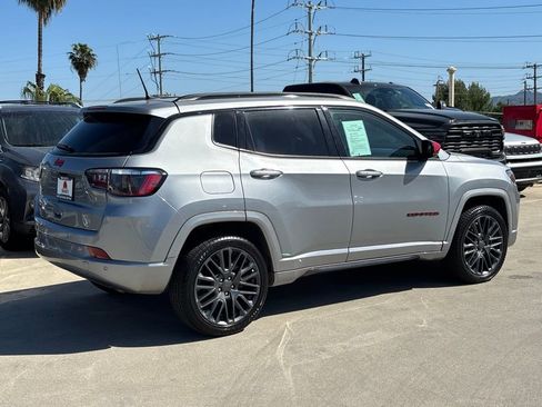 Used 2023 Jeep Compass Limited image 4