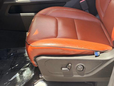 Used 2019 RAM 1500 Big Horn RWD image 18
