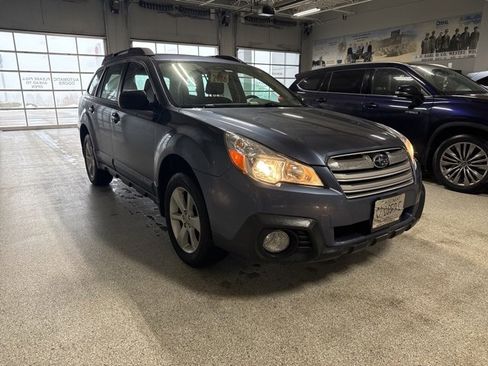 Used 2014 Subaru Outback 2.5i w/ Alloy Wheel Package image 20