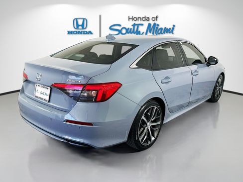 Used 2022 Honda Civic Touring image 6