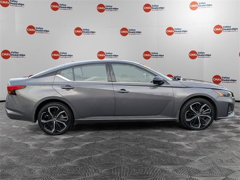 Certified 2024 Nissan Altima 2.5 SR image 4