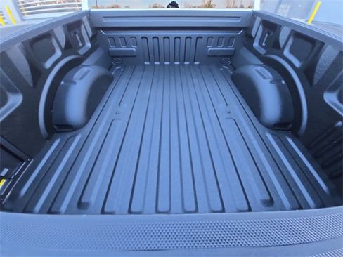 Certified 2021 Ford F150 Lariat w/ Equipment Group 502A High image 16