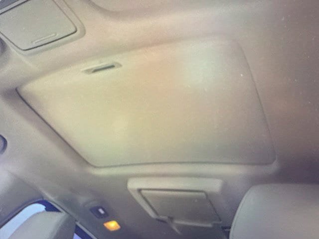 Used 2023 Honda Odyssey Touring image 9
