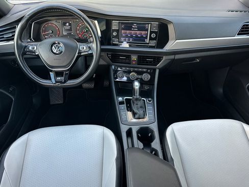 Used 2019 Volkswagen Jetta R-Line w/ R-Line Cold Weather Package image 13