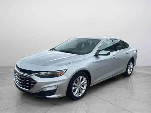 Used 2020 Chevrolet Malibu LT FWD image 1