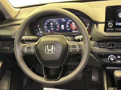 Used 2025 Honda Accord LX image 12