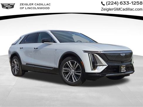 New 2026 Cadillac Lyriq Premium Luxury w/ LPO, Floor Liner Package image 1