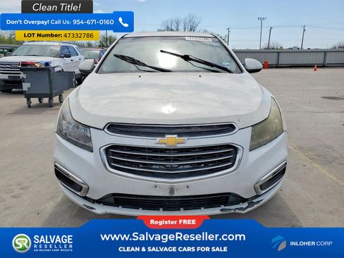 Used 2015 Chevrolet Cruze LT image 7