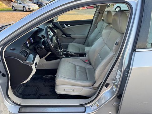 Used 2013 Acura TSX Sedan image 16