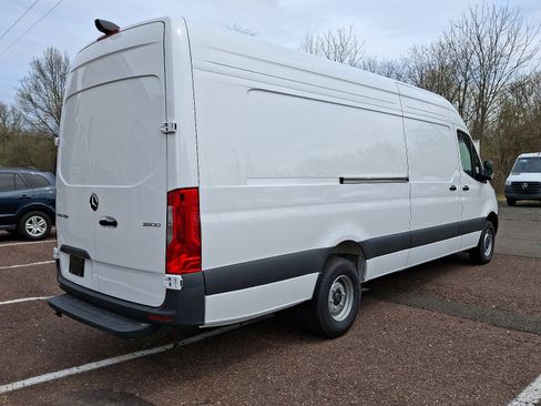 New 2025 Mercedes-Benz Sprinter 3500 image 6