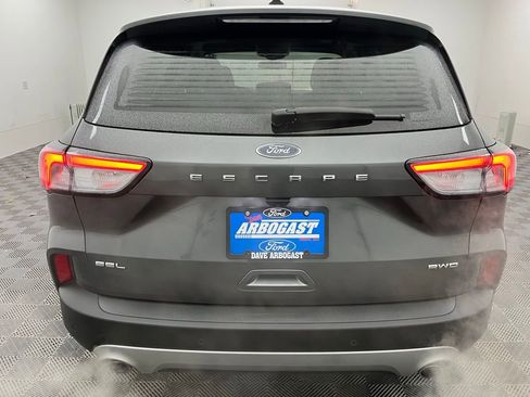 Certified 2022 Ford Escape SEL image 9