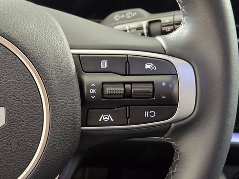 Used 2025 Kia Sportage X-Line w/ Premium Package image 30