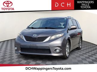 Used 2014 Toyota Sienna SE video 1