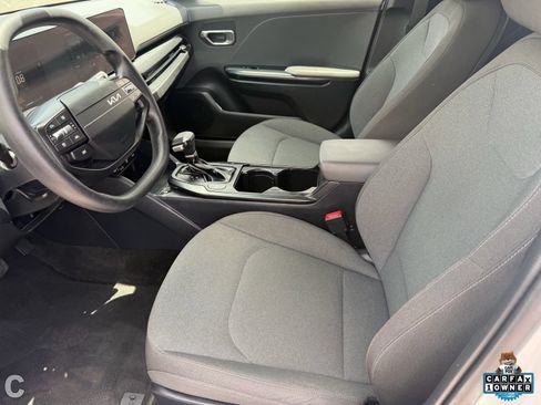 Used 2025 Kia K4 FWD image 20
