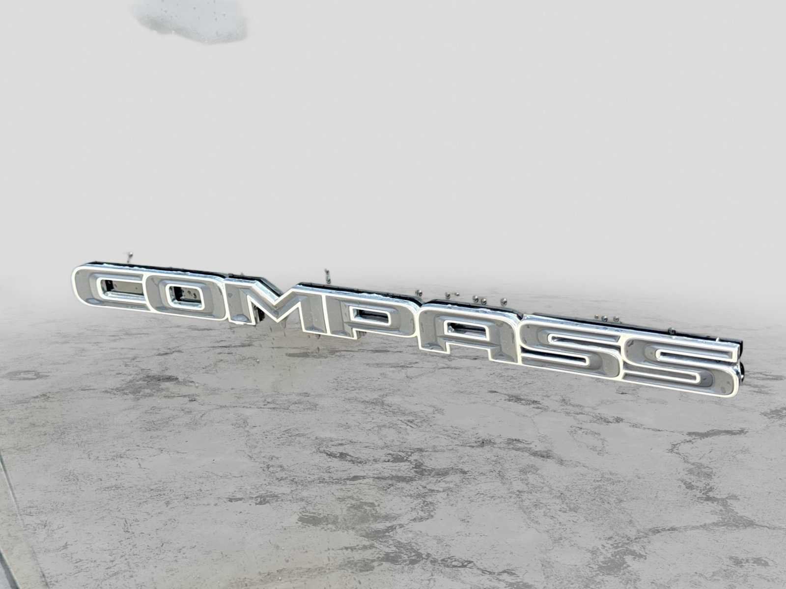 Used 2020 Jeep Compass Limited AWD/4WD image 11