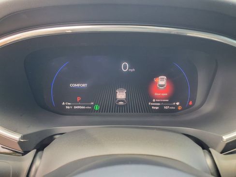 Used 2023 Acura MDX SH-AWD w/ Advance Package image 29