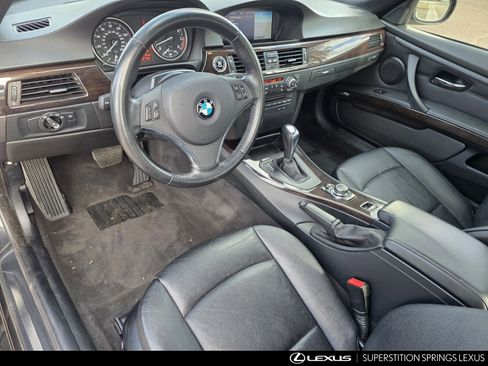 Used 2011 BMW 328i Convertible image 13