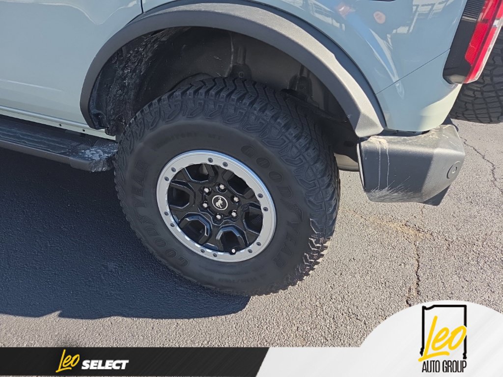 Used 2023 Ford Bronco Outer Banks w/ Sasquatch Package AWD/4WD image 10