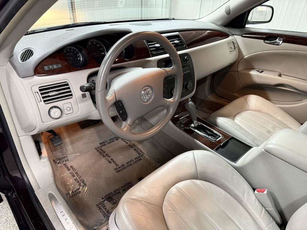 Used 2008 Buick Lucerne CXL FWD image 10