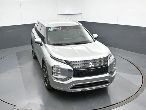 Used 2023 Mitsubishi Outlander SEL image 57