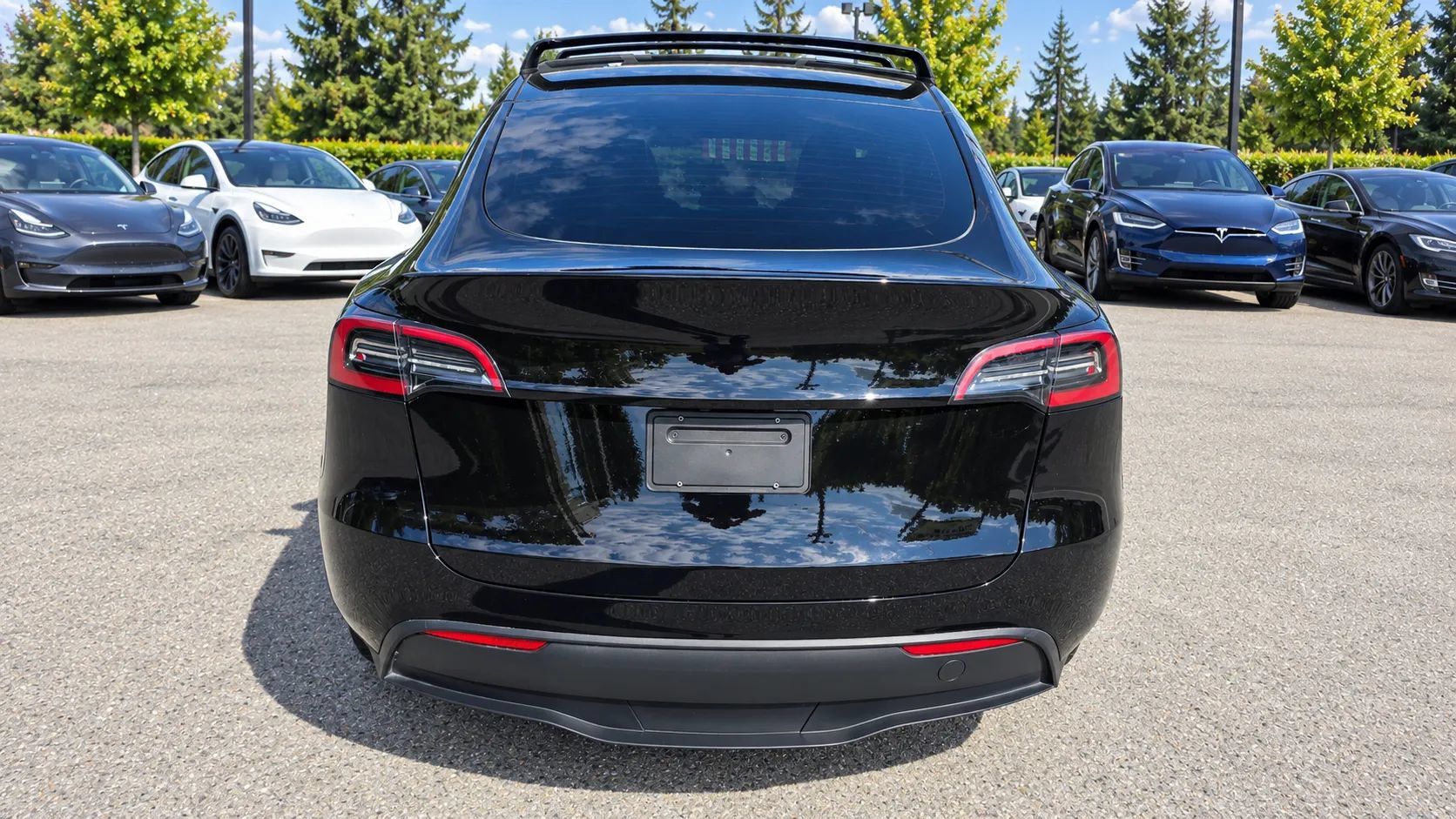 Used 2023 Tesla Model Y Long Range AWD/4WD image 6