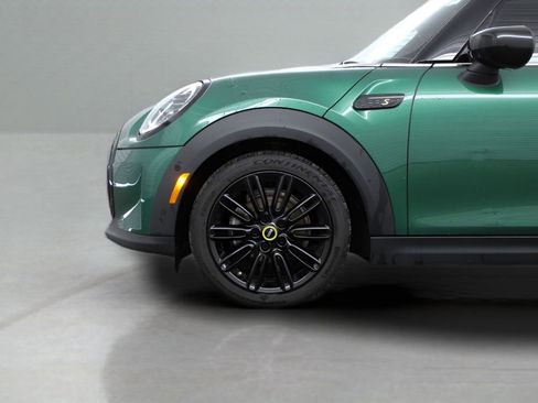 Used 2022 MINI Cooper SE image 38